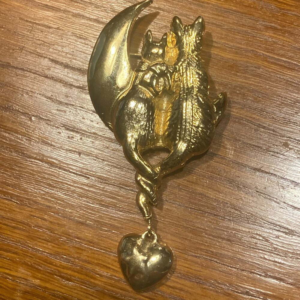 Vintage Love Cats Pin